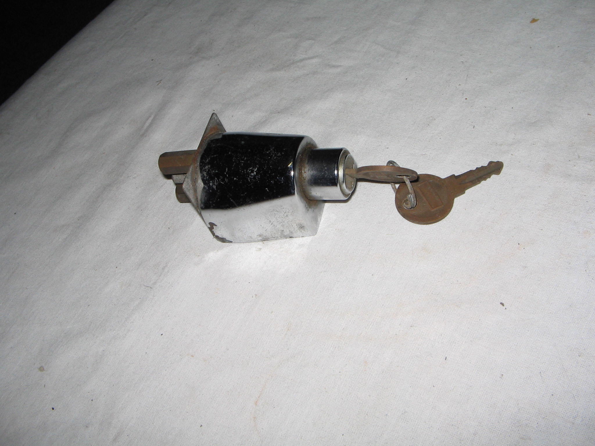 FIAT 850 SERRATURA N.553